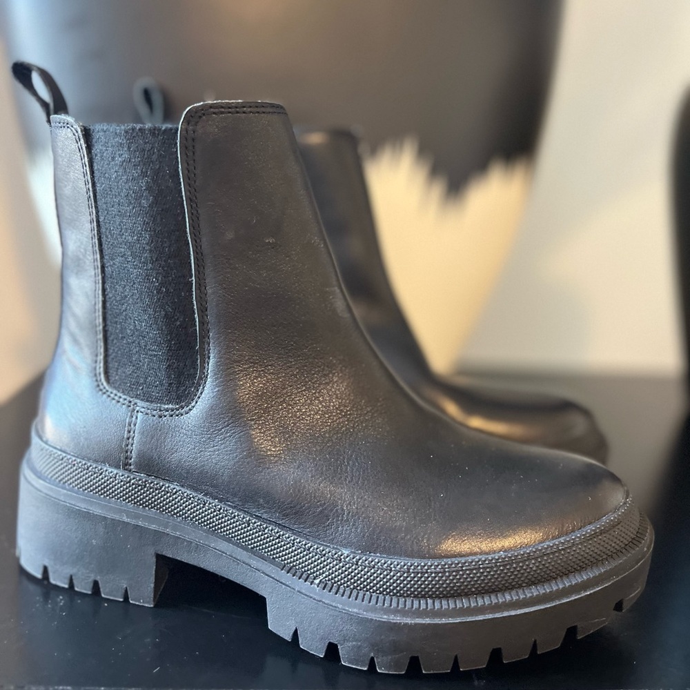 LUCKY BRAND boots